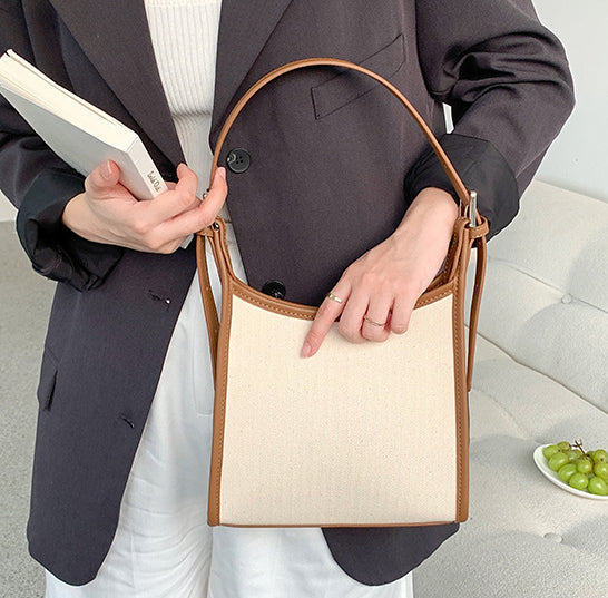 Arken | Mini Schultertasche Carlize