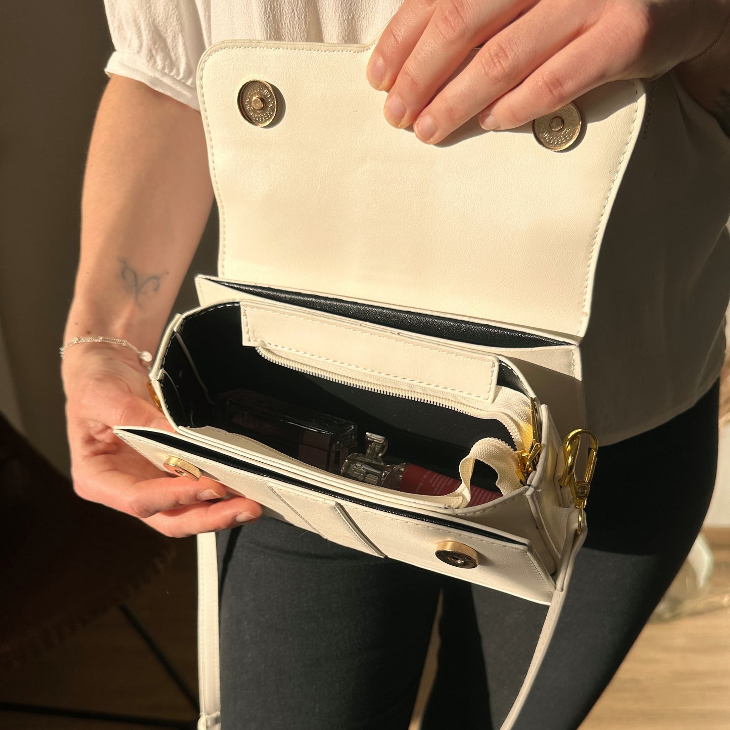 Arken | Ausie Umhängetasche