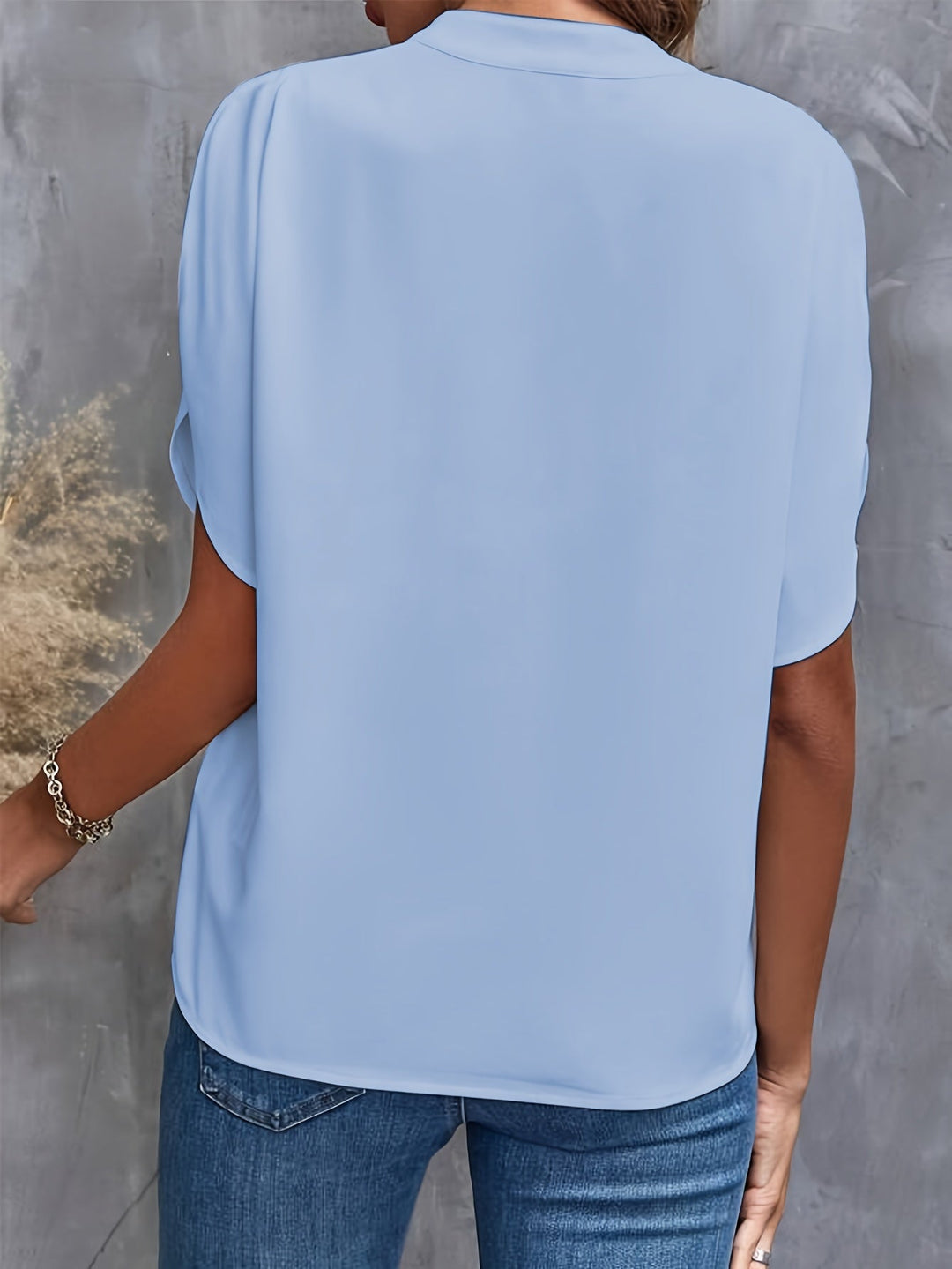 Arken | Beth Flared Sleeve Bluse