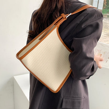 Arken | Mini Schultertasche Carlize