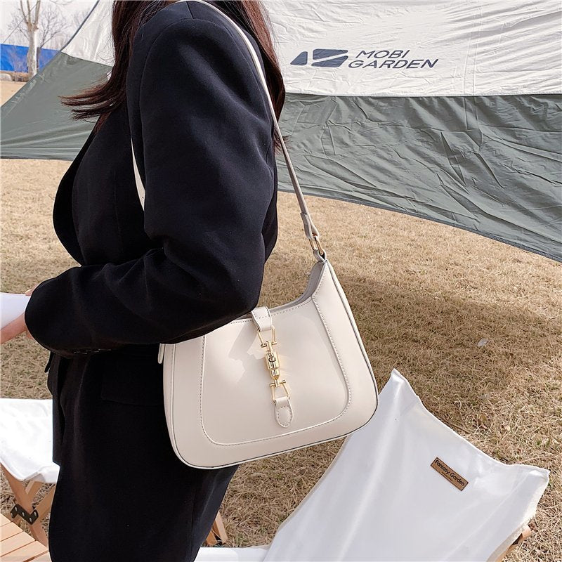 Arken | Mini Schultertasche Celine