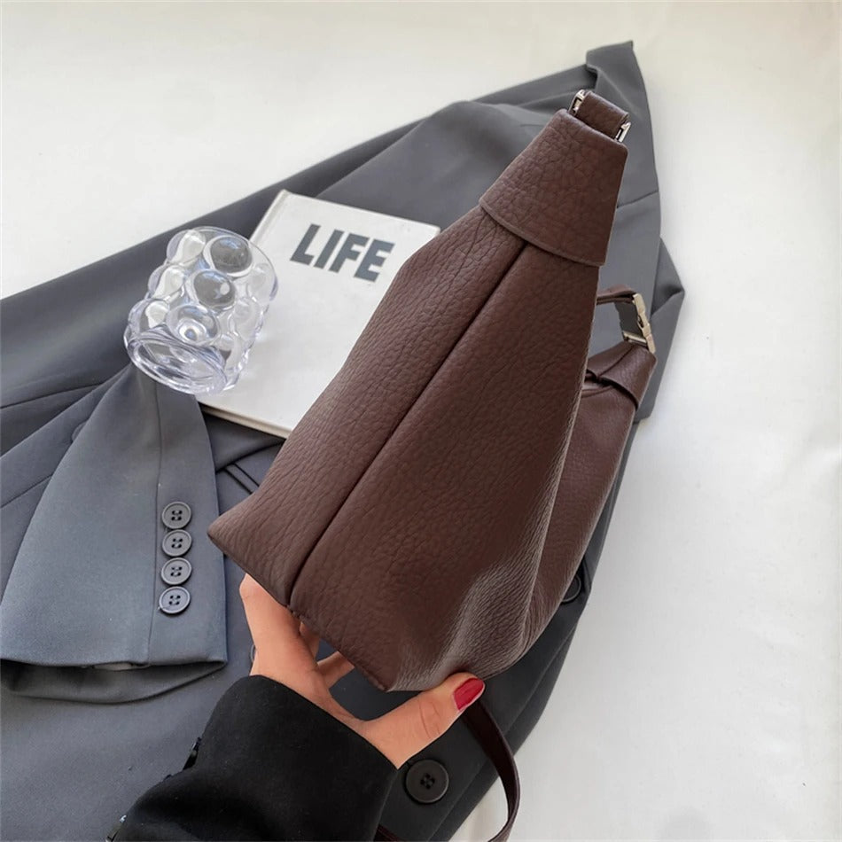 Arken | Roly Crossbody Bag